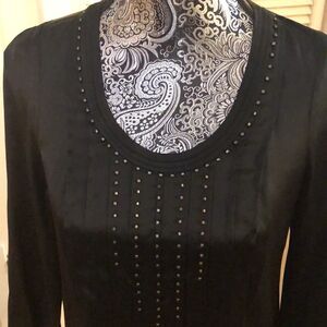 NWT Rebecca Taylor Silk Blouse with beaded Detail in Classic Black.